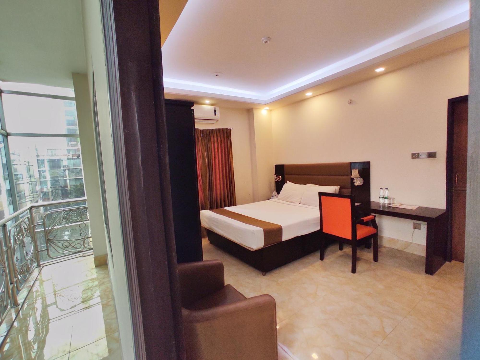 Hotel Gulshan Lake View Dhaka Eksteriør billede